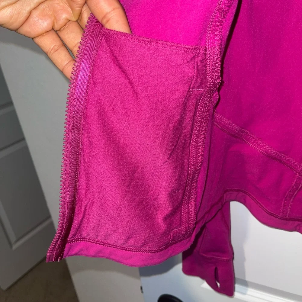 lululemon athletica Forme Define Jacket - Picture 11 of 13